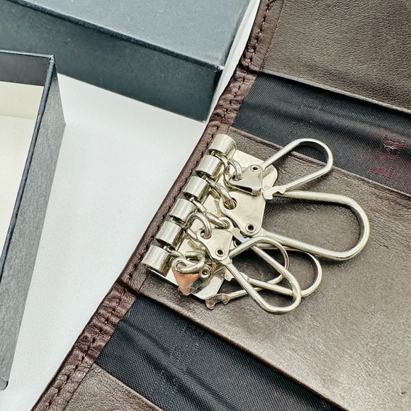 Burberry Key / Card holder - Picture 6 of 7